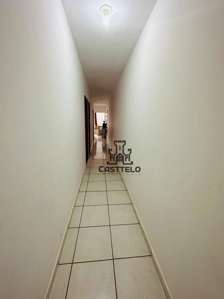 Casa à venda com 3 quartos, 88m² - Foto 18