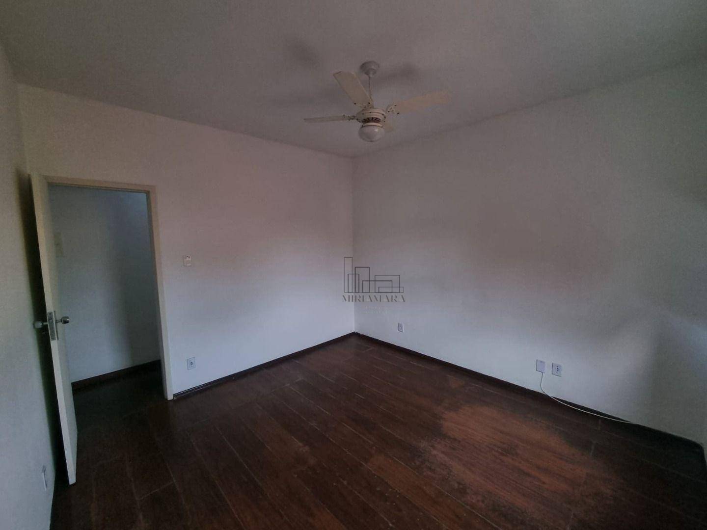 Apartamento à venda com 3 quartos, 98m² - Foto 17