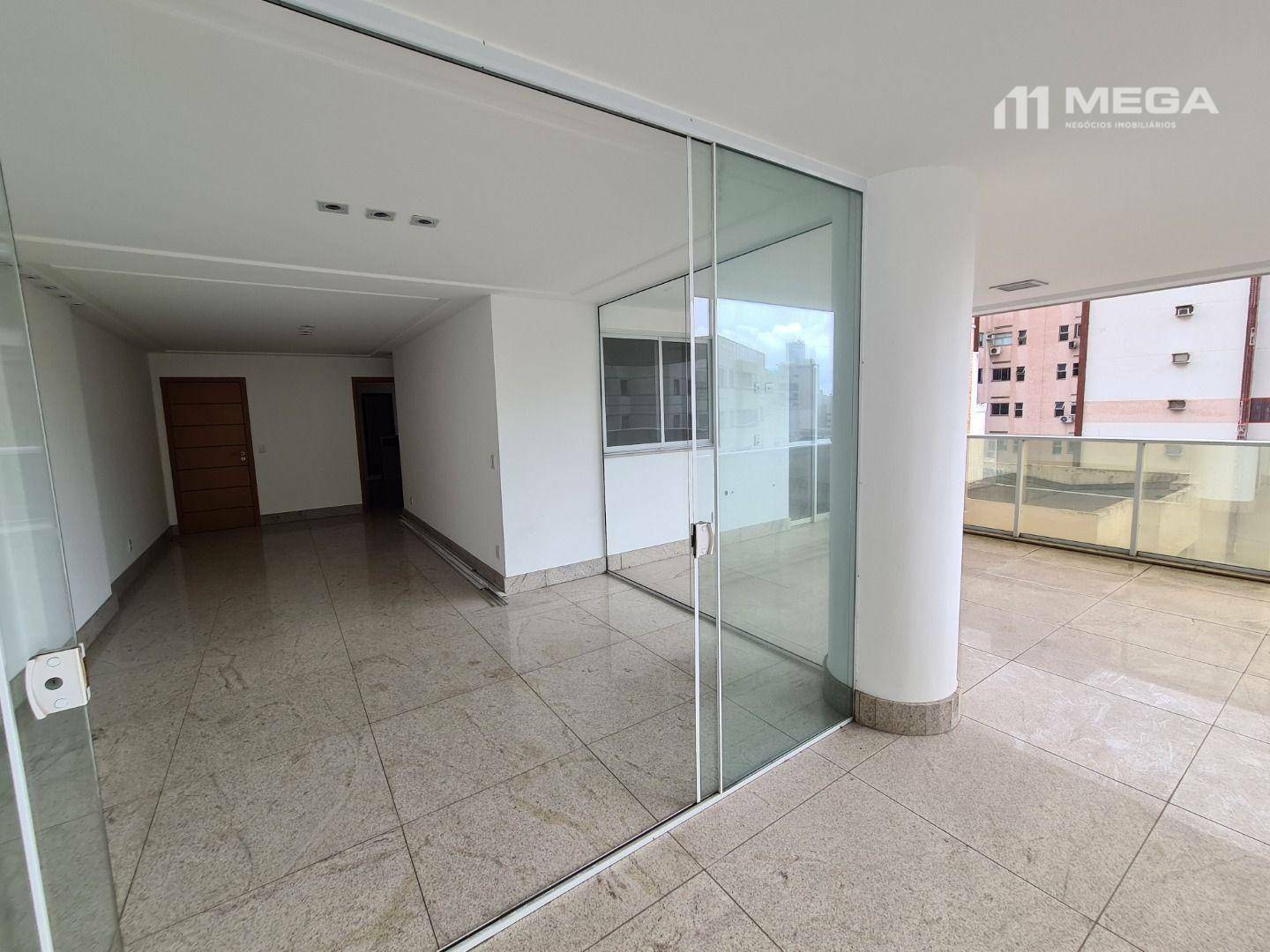 Apartamento à venda com 4 quartos, 141m² - Foto 3