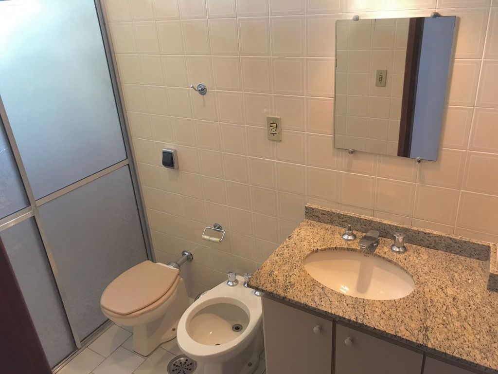 Apartamento à venda com 3 quartos, 125m² - Foto 9