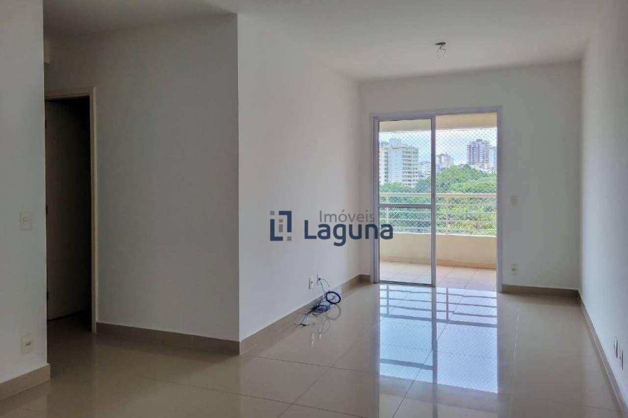 Apartamento para alugar com 3 quartos, 84m² - Foto 1