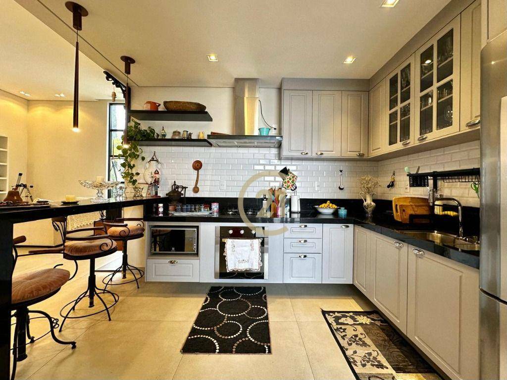 Casa de Condomínio à venda e aluguel com 3 quartos, 180m² - Foto 8