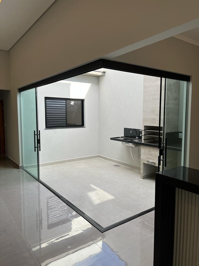 Casa à venda com 3 quartos, 119m² - Foto 8