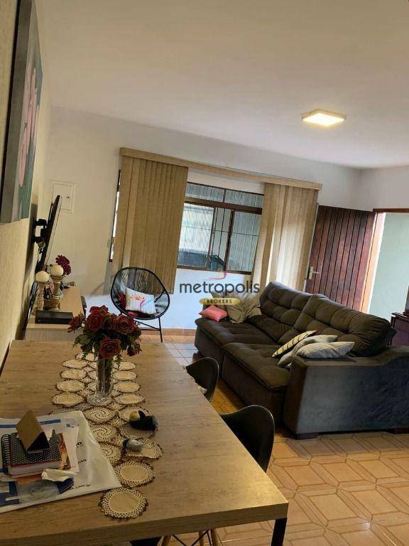 Sobrado à venda com 3 quartos, 190m² - Foto 1