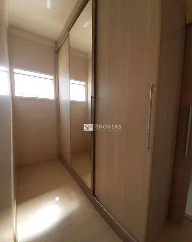 Casa à venda com 3 quartos, 330m² - Foto 44