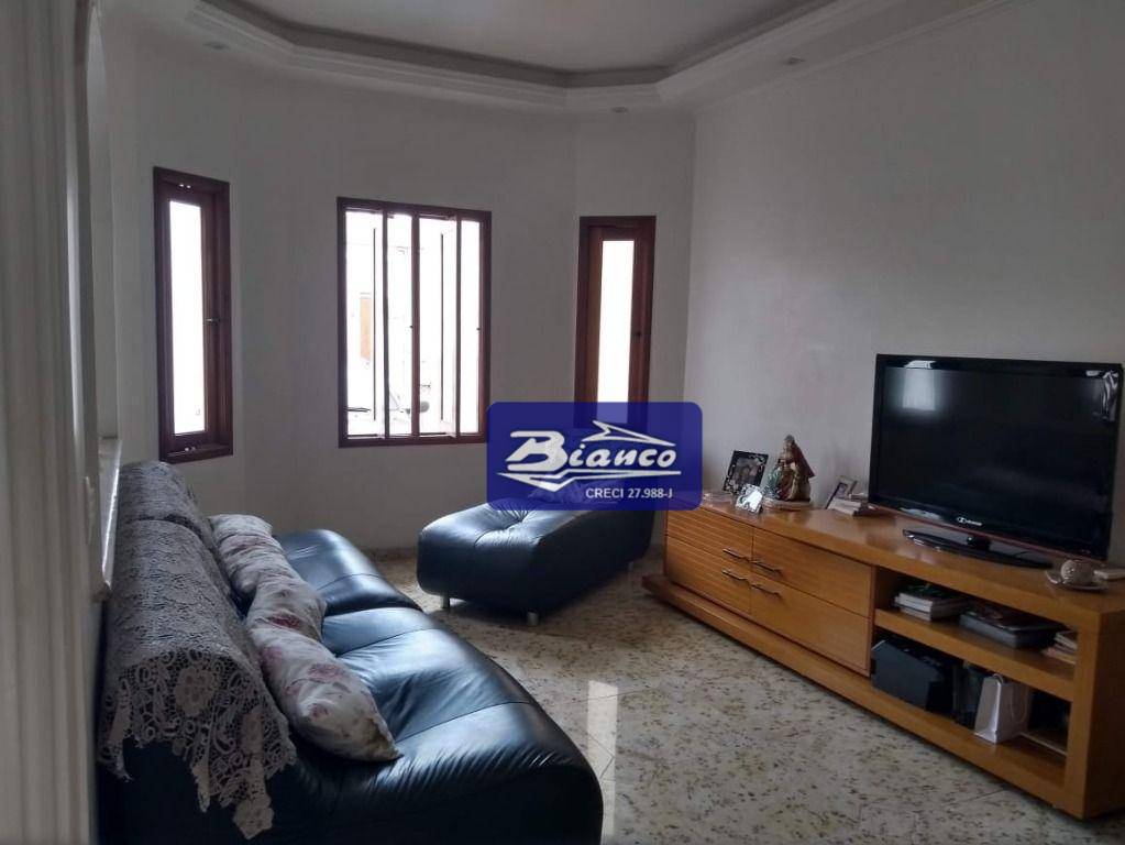 Sobrado à venda com 3 quartos, 305m² - Foto 19