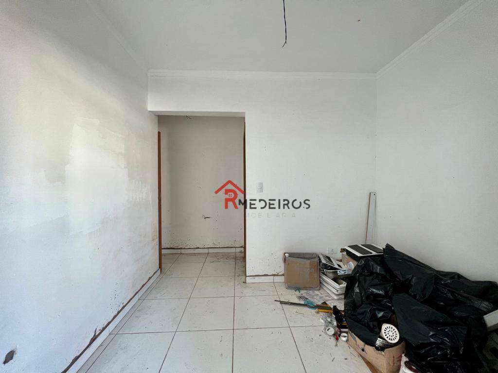 Apartamento à venda com 2 quartos, 75m² - Foto 12