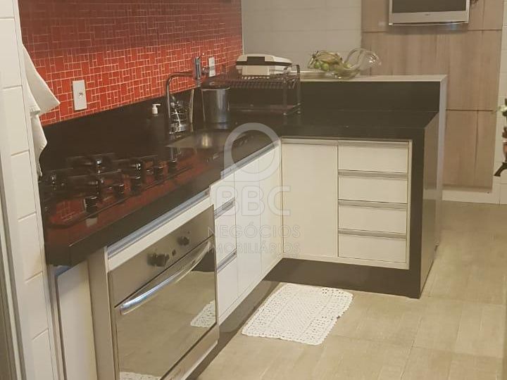 Apartamento à venda com 3 quartos, 145m² - Foto 10