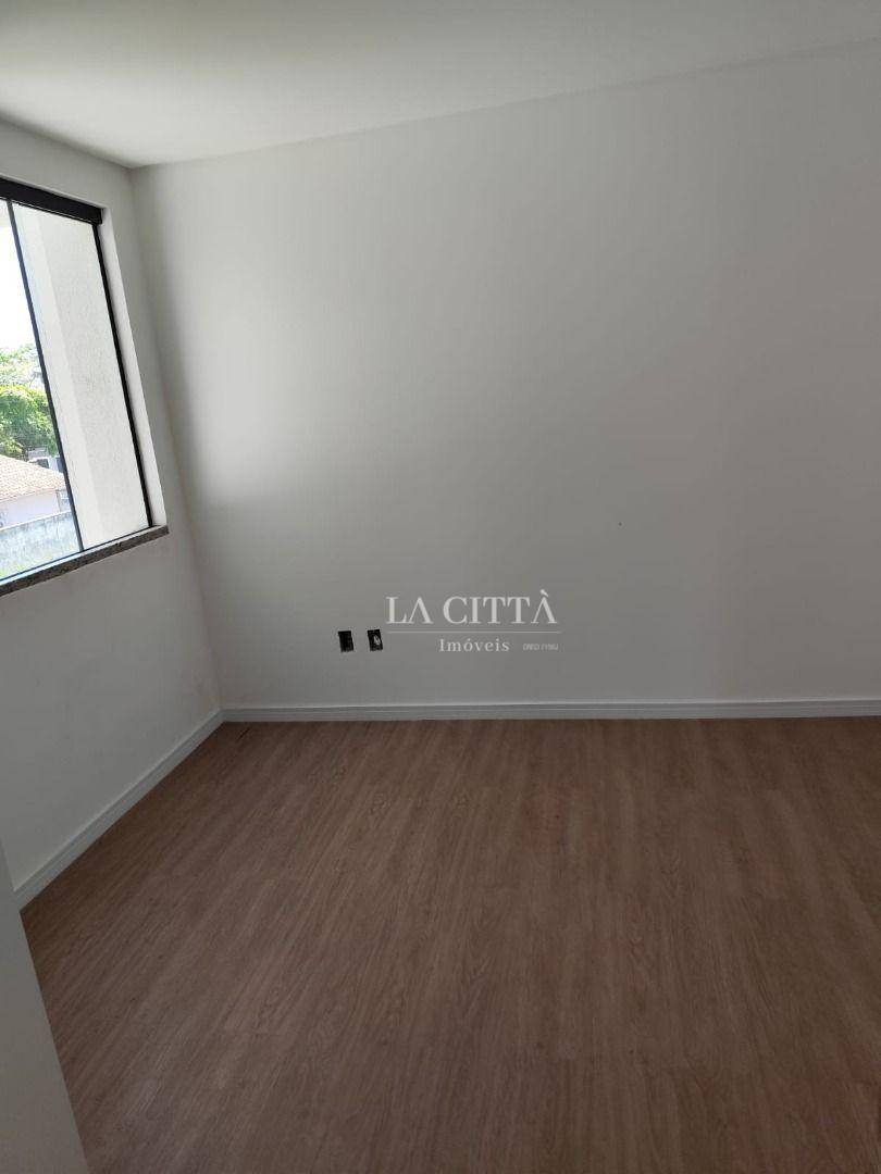 Sobrado à venda com 2 quartos, 172m² - Foto 13