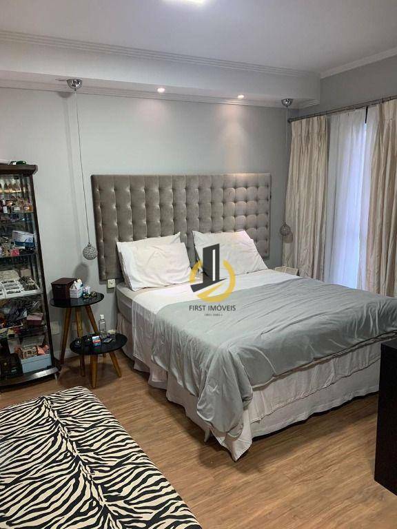 Casa à venda com 3 quartos, 180m² - Foto 15