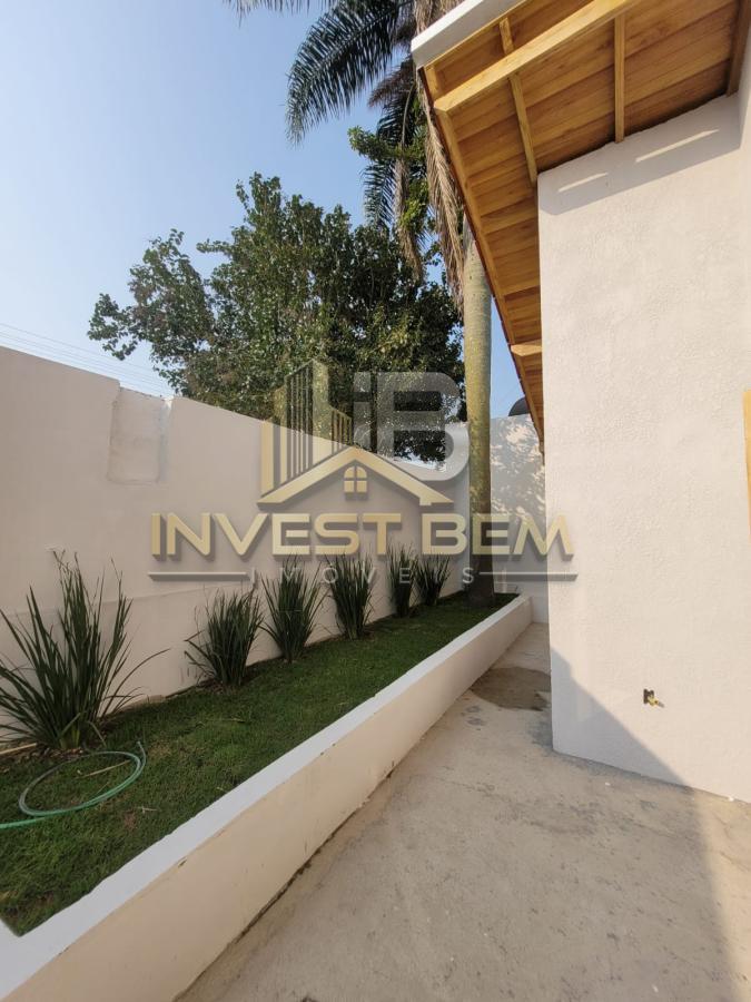 Casa à venda com 3 quartos, 110m² - Foto 4