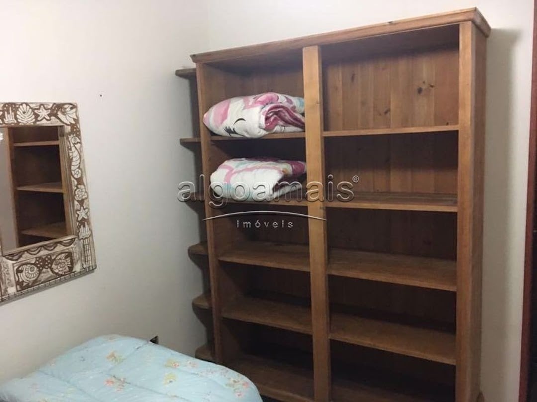 Apartamento à venda com 3 quartos, 196m² - Foto 18