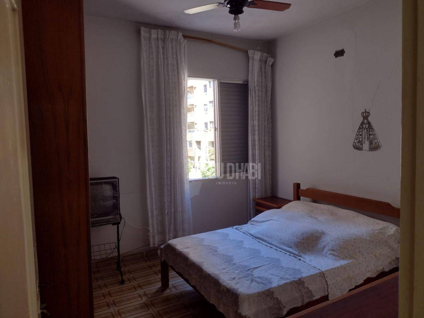 Apartamento à venda com 1 quarto, 80m² - Foto 9