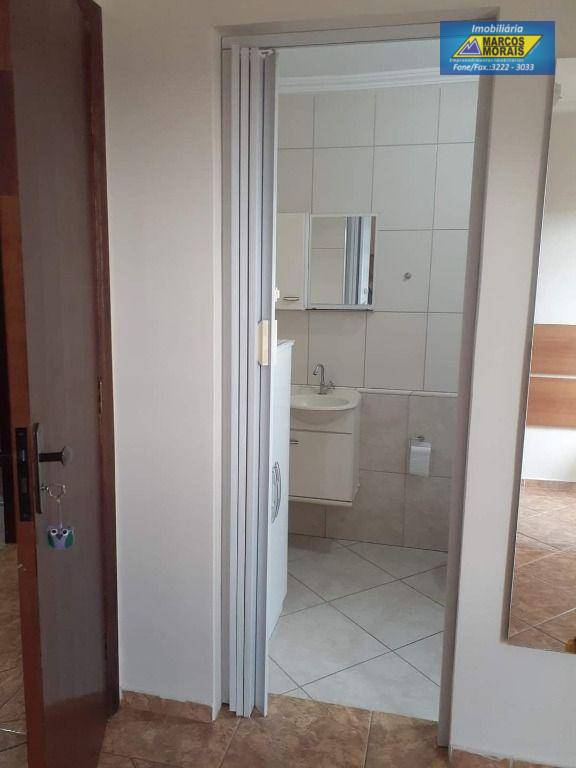 Apartamento à venda com 2 quartos, 85m² - Foto 11