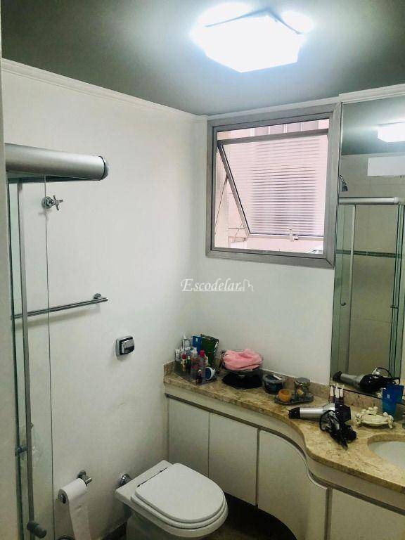 Apartamento à venda com 4 quartos, 212m² - Foto 18