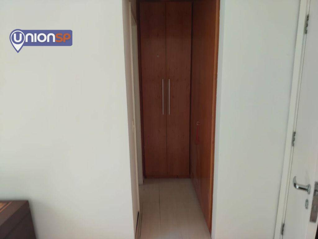 Apartamento à venda com 4 quartos, 220m² - Foto 11