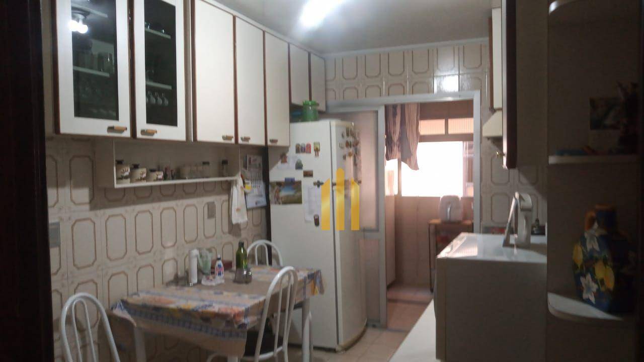 Apartamento à venda e aluguel com 3 quartos, 119m² - Foto 9