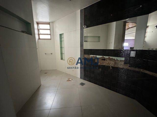 Sobrado à venda e aluguel com 3 quartos, 285m² - Foto 12