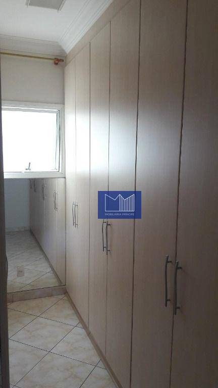 Apartamento à venda com 3 quartos, 140m² - Foto 13