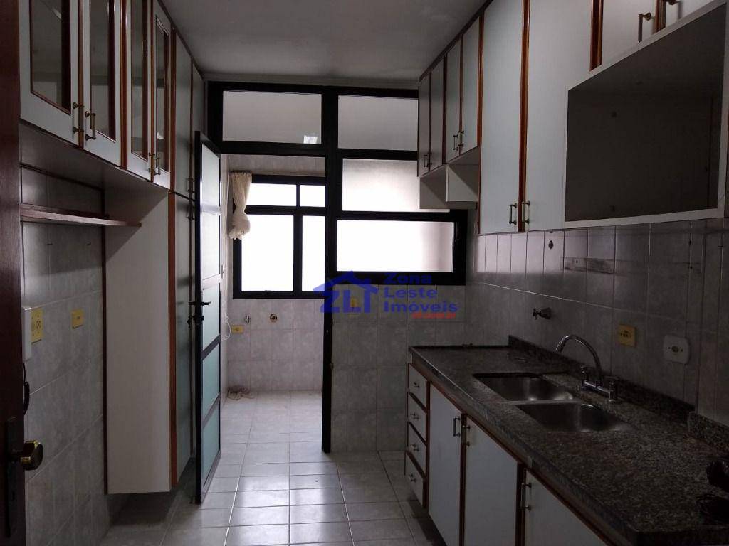 Apartamento à venda com 3 quartos, 115m² - Foto 15