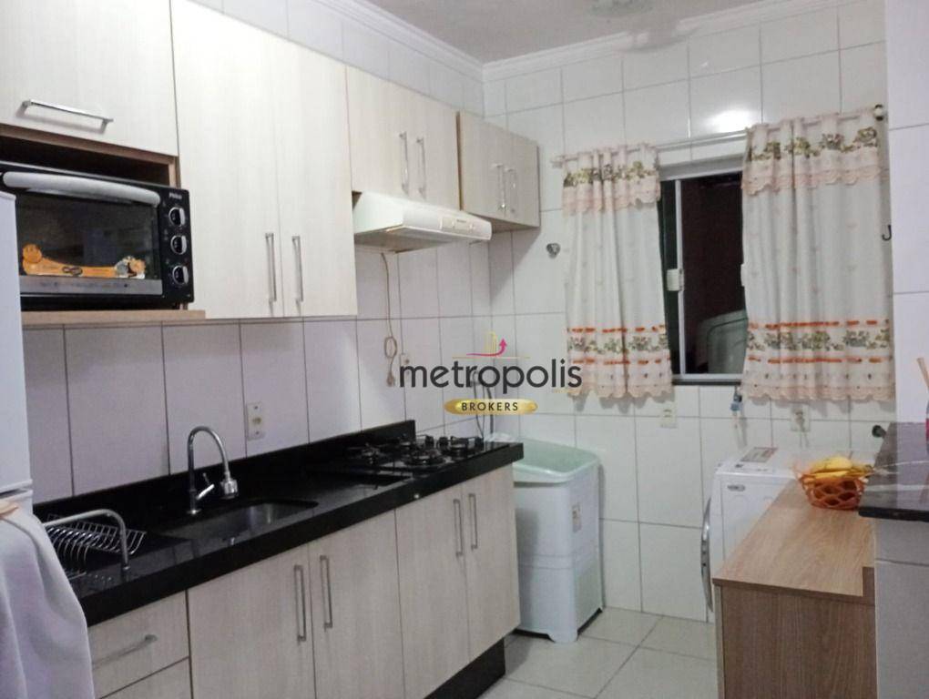 Sobrado à venda com 2 quartos, 59m² - Foto 4