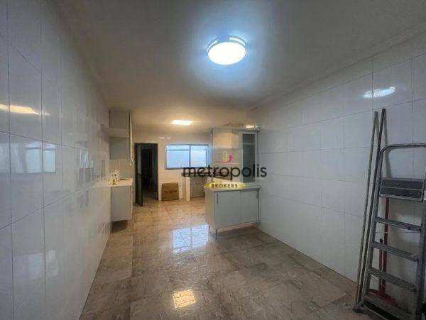 Apartamento para alugar com 4 quartos, 210m² - Foto 8