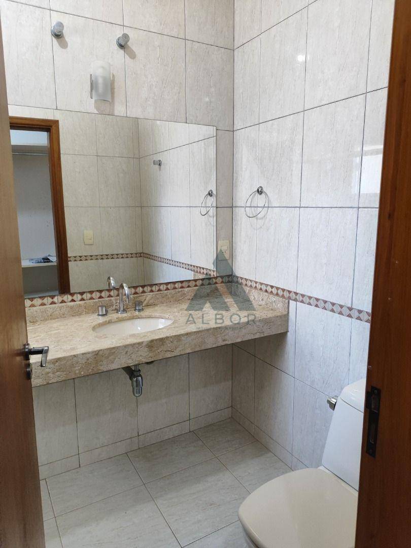 Casa, 3 quartos, 236 m² - Foto 17