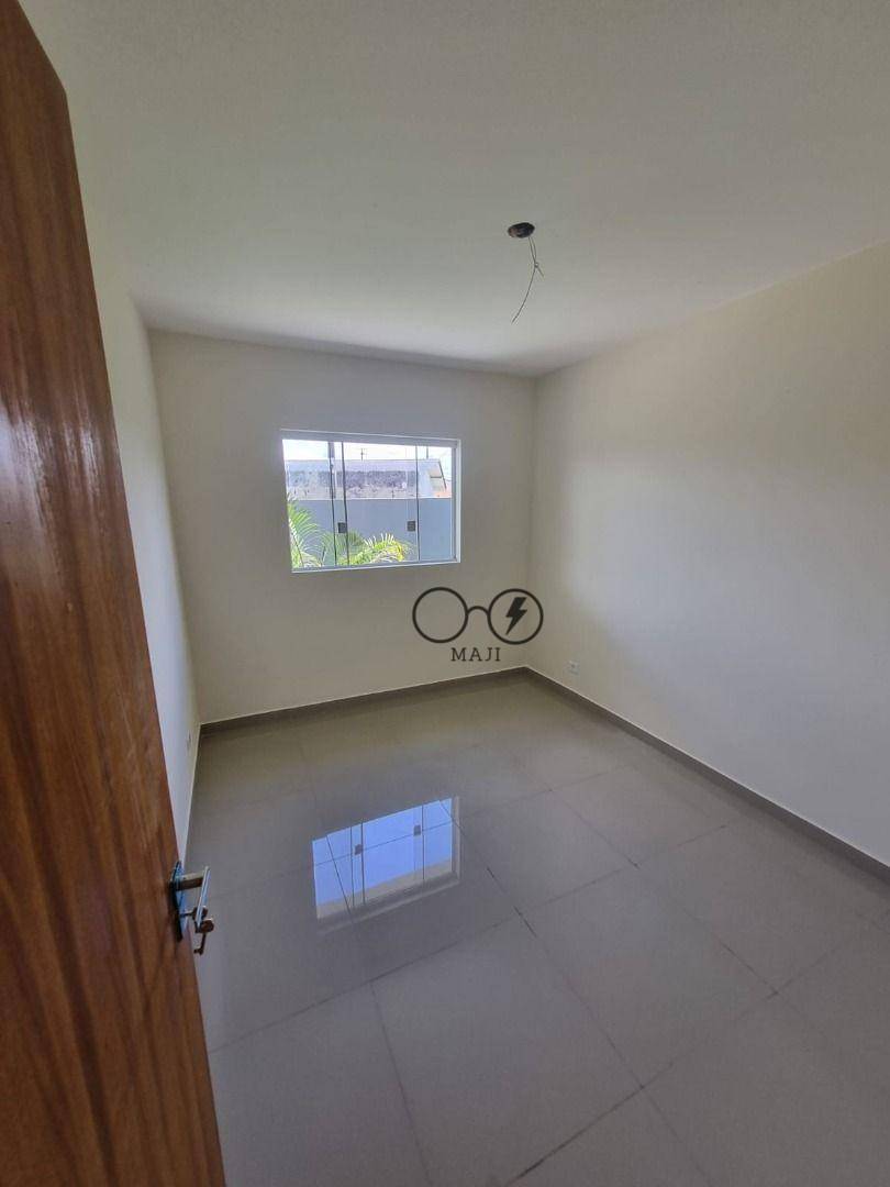 Casa à venda com 2 quartos, 75m² - Foto 12