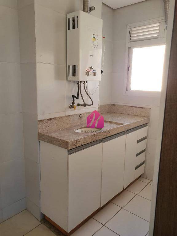 Apartamento à venda com 3 quartos, 150m² - Foto 5