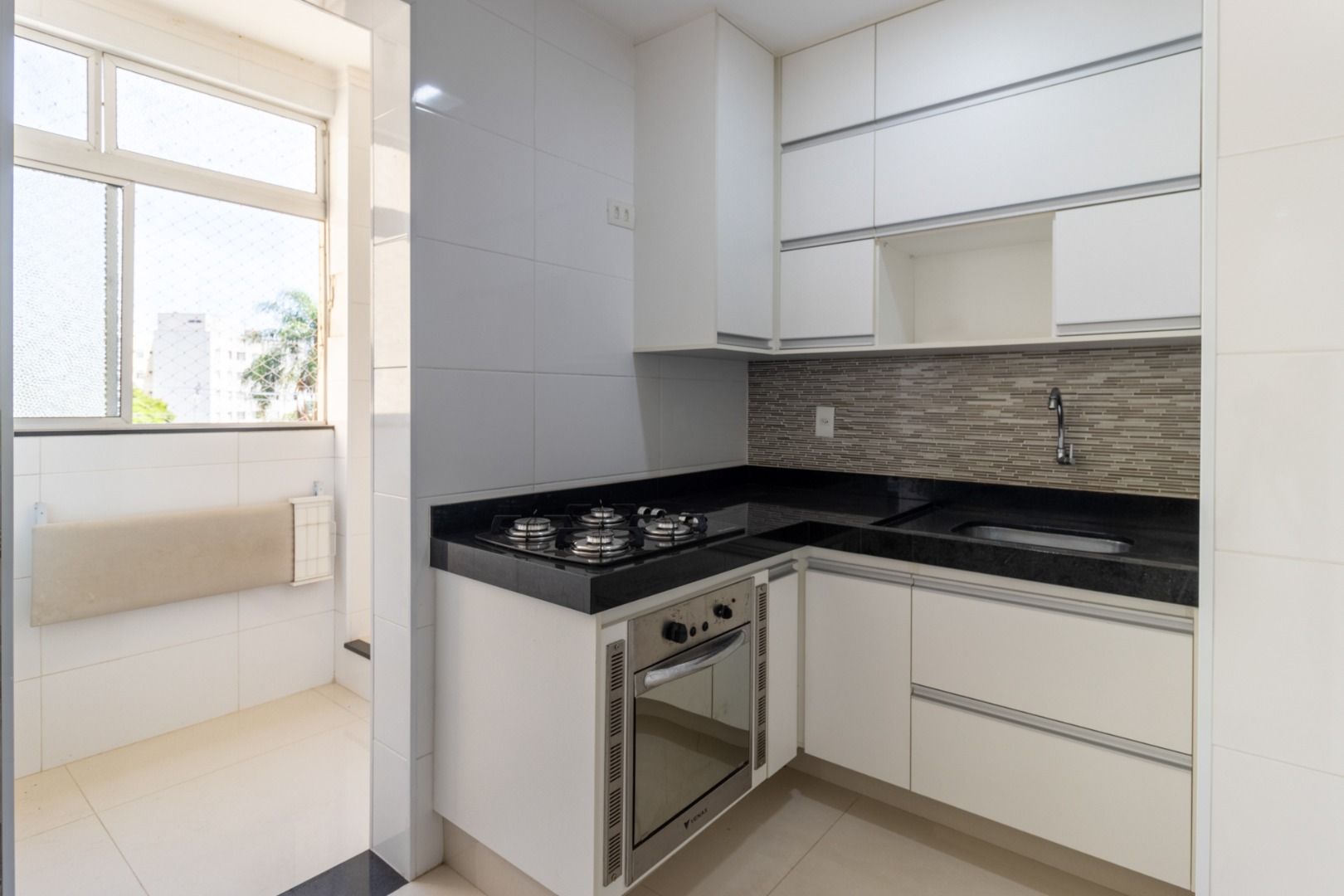 Apartamento à venda com 2 quartos, 63m² - Foto 20