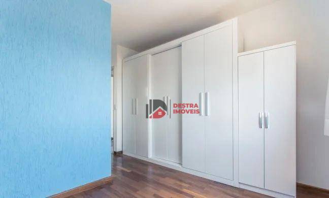 Apartamento à venda com 3 quartos, 94m² - Foto 11