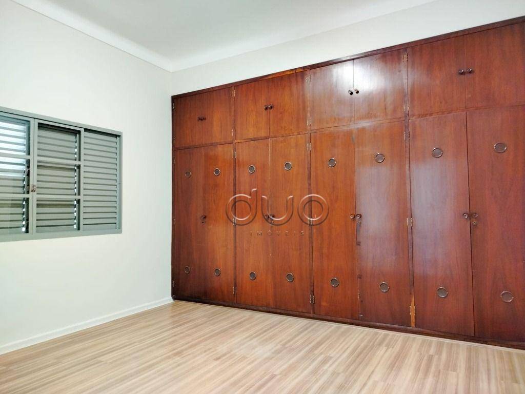 Casa para alugar, 320m² - Foto 11