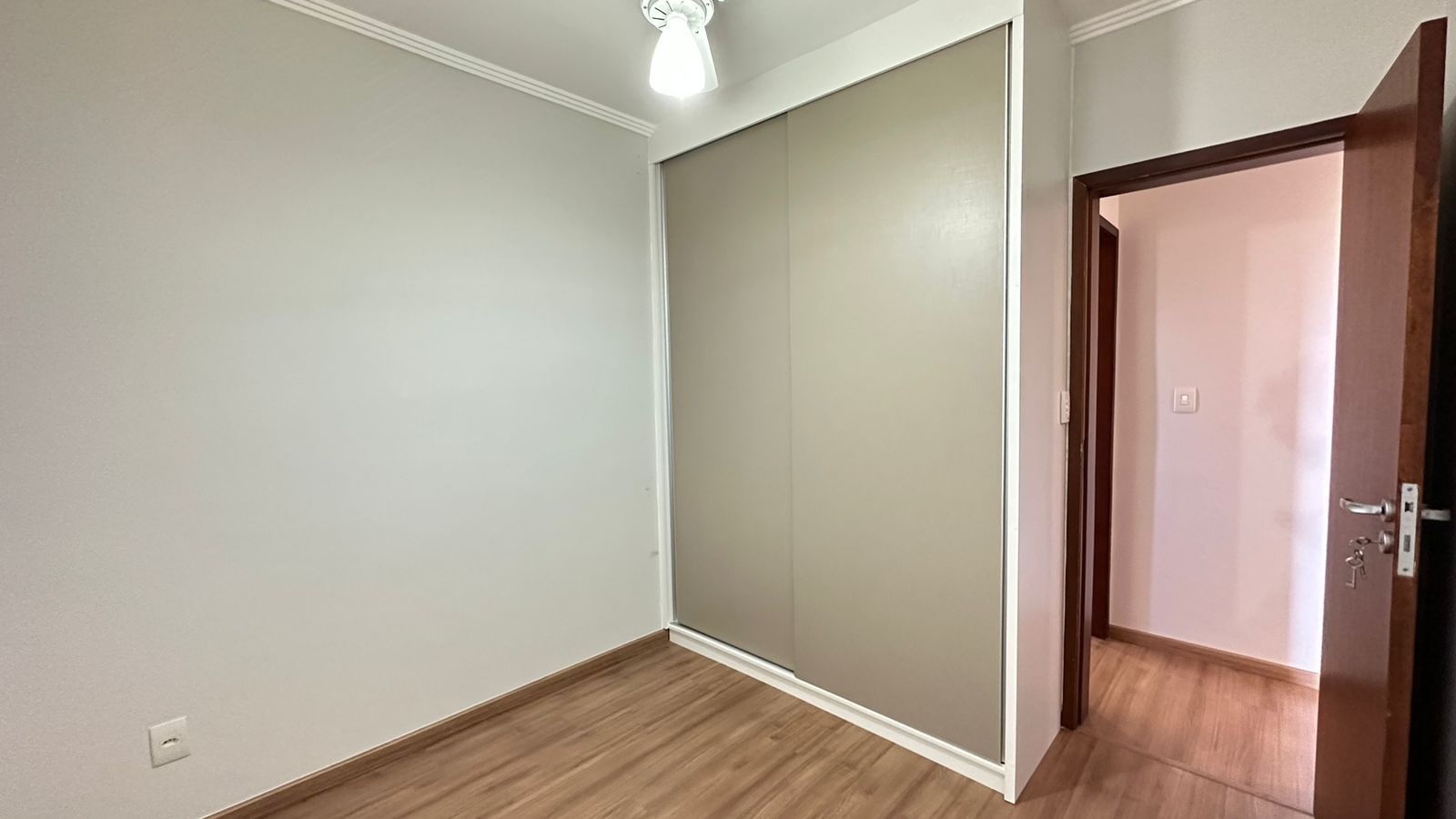 Apartamento à venda com 3 quartos, 78m² - Foto 23