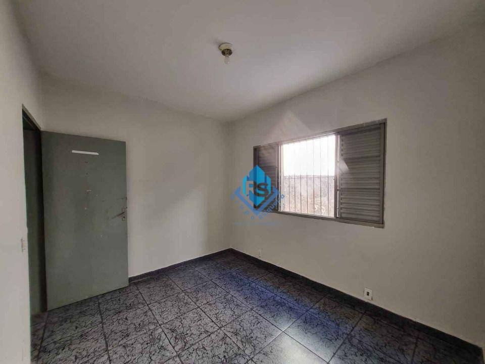 Casa à venda com 3 quartos, 200m² - Foto 6