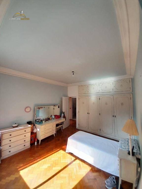 Apartamento à venda com 3 quartos, 150m² - Foto 7