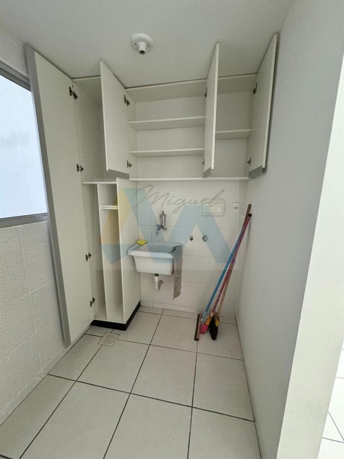 Apartamento à venda com 2 quartos - Foto 2