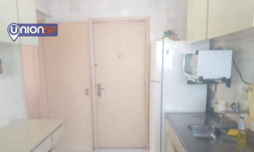 Apartamento à venda com 2 quartos, 70m² - Foto 10