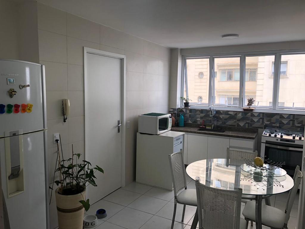 Apartamento à venda com 3 quartos, 122m² - Foto 7