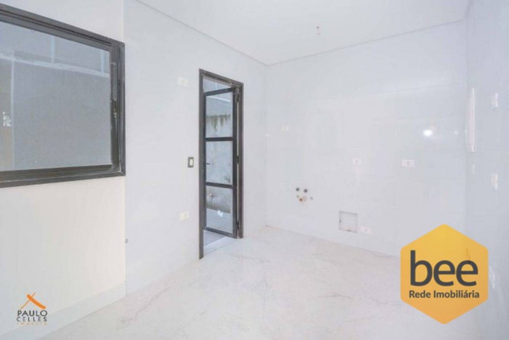 Sobrado à venda com 3 quartos, 200m² - Foto 12