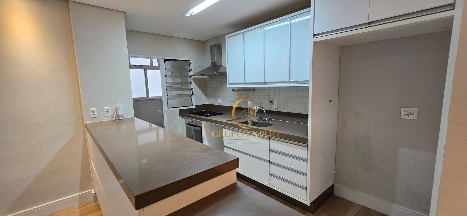 Apartamento à venda com 3 quartos, 108m² - Foto 17