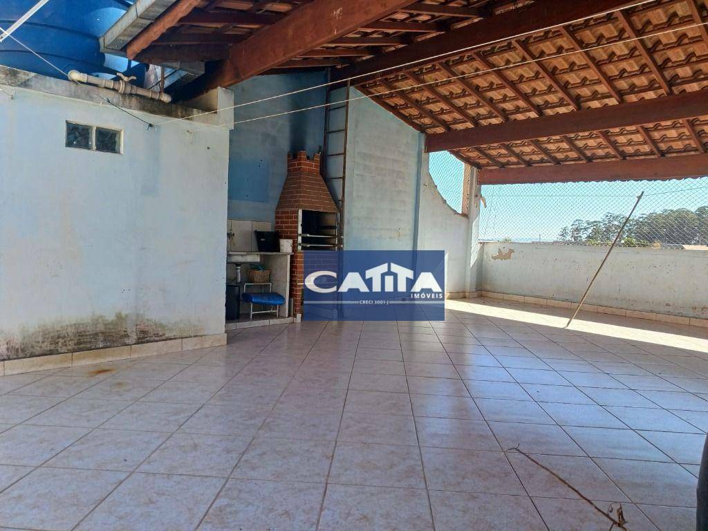 Casa para alugar com 2 quartos, 80m² - Foto 2