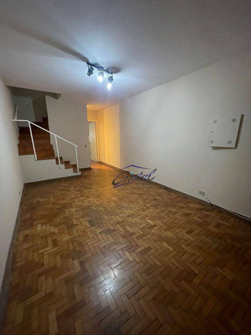 Sobrado à venda com 2 quartos, 90m² - Foto 1