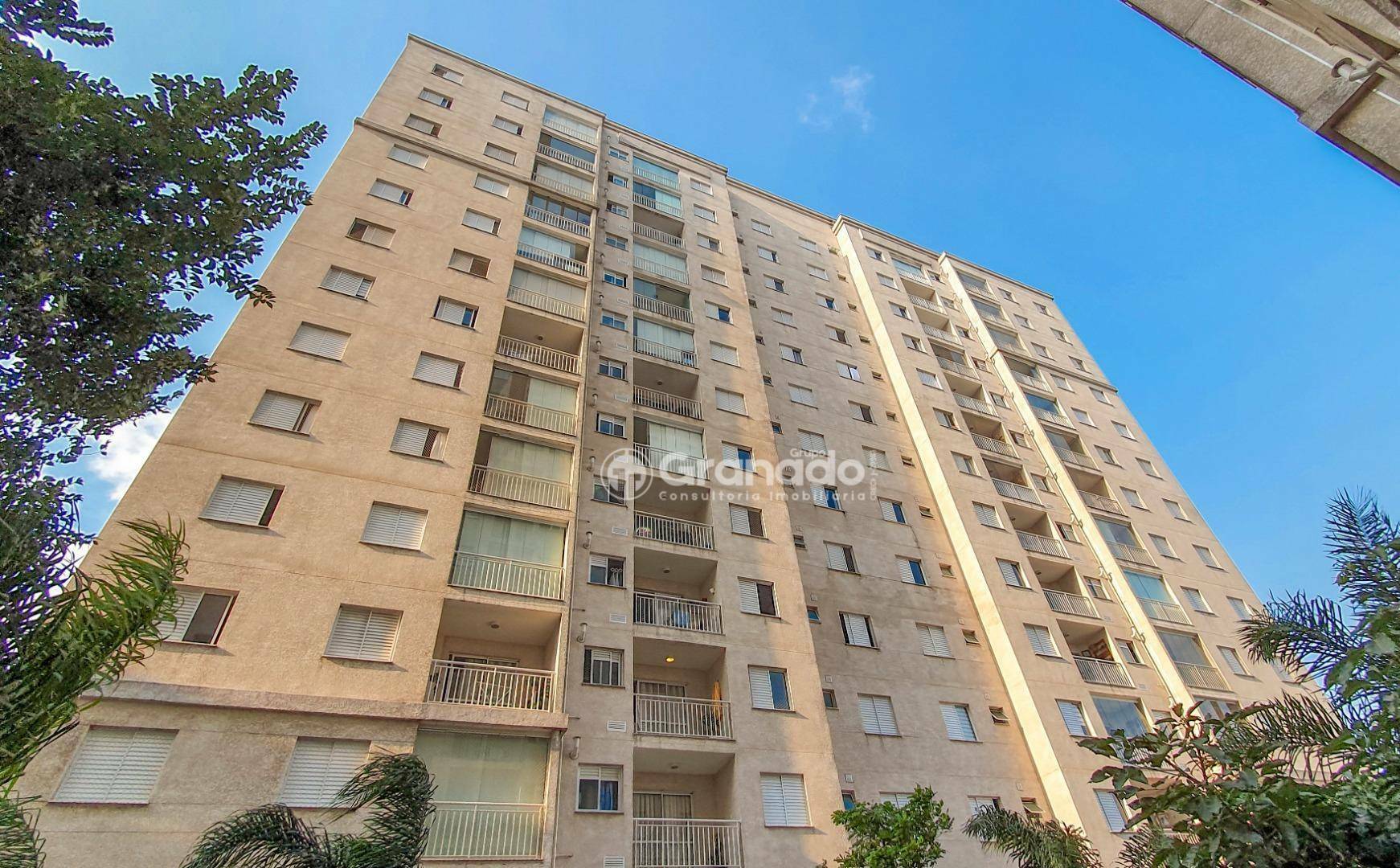 Apartamento à venda com 2 quartos, 67m² - Foto 42