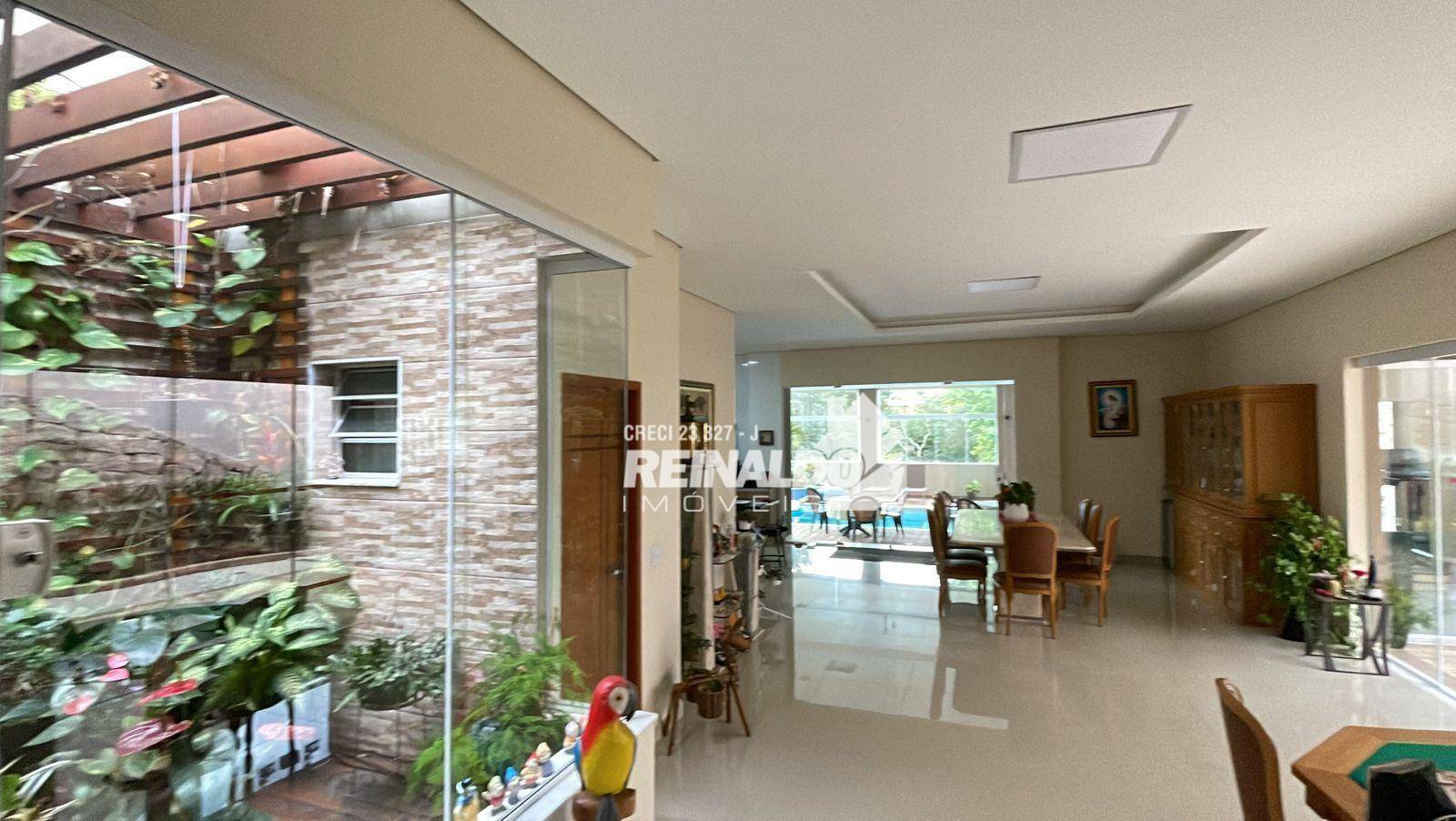 Casa de Condomínio à venda com 4 quartos, 560m² - Foto 17