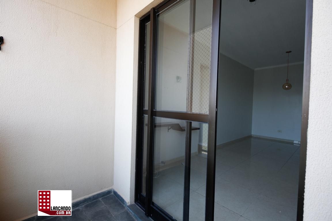 Apartamento à venda com 2 quartos, 60m² - Foto 17