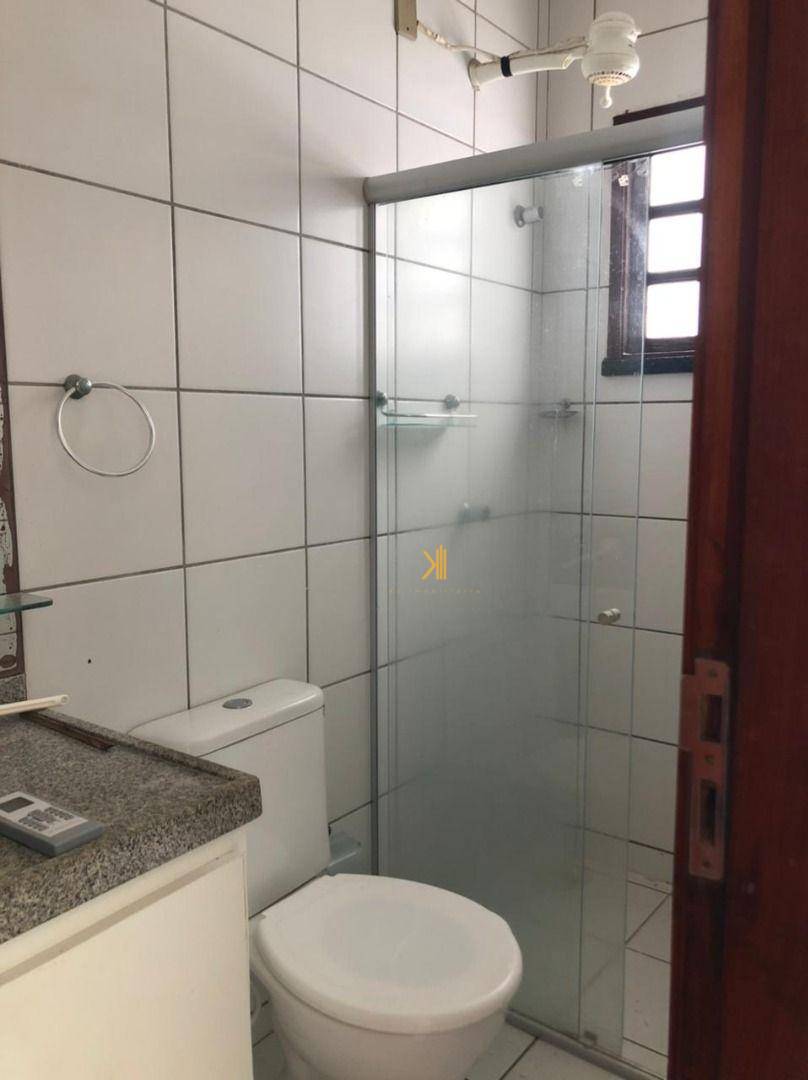 Apartamento à venda com 2 quartos, 67m² - Foto 3