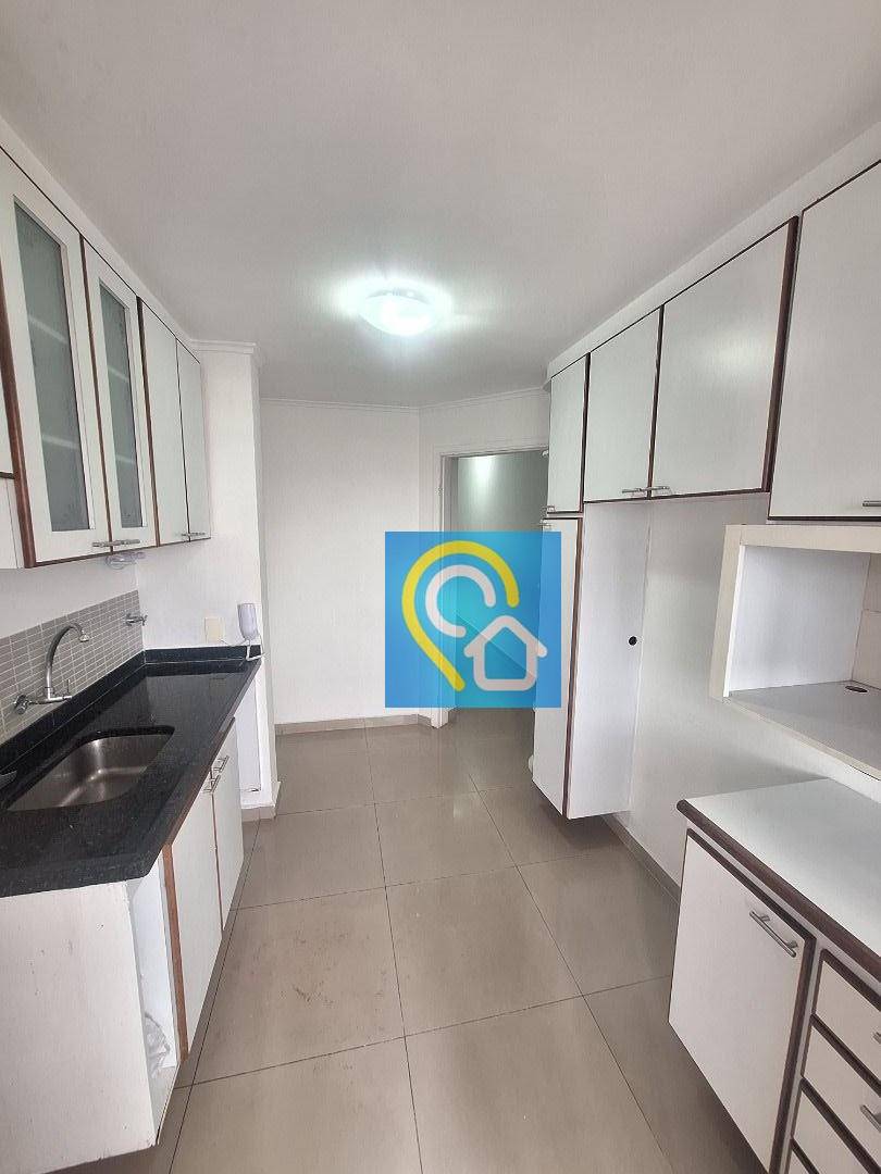 Apartamento para alugar com 3 quartos, 110m² - Foto 6