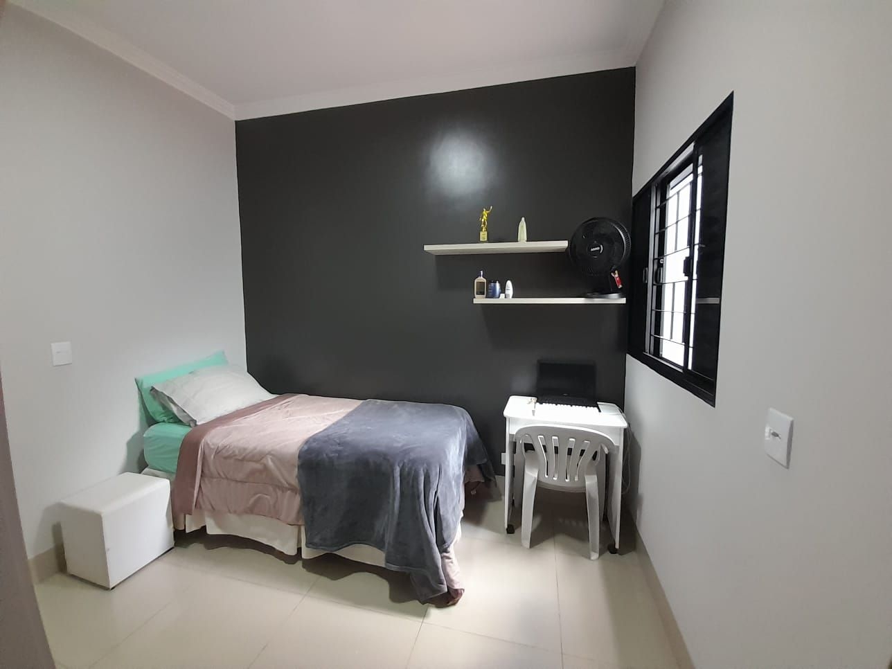 Casa à venda com 4 quartos, 180m² - Foto 23