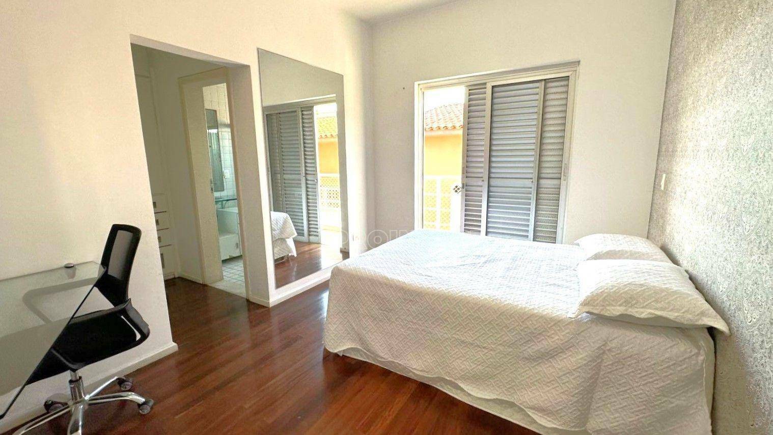 Casa de Condomínio à venda com 3 quartos, 340m² - Foto 14