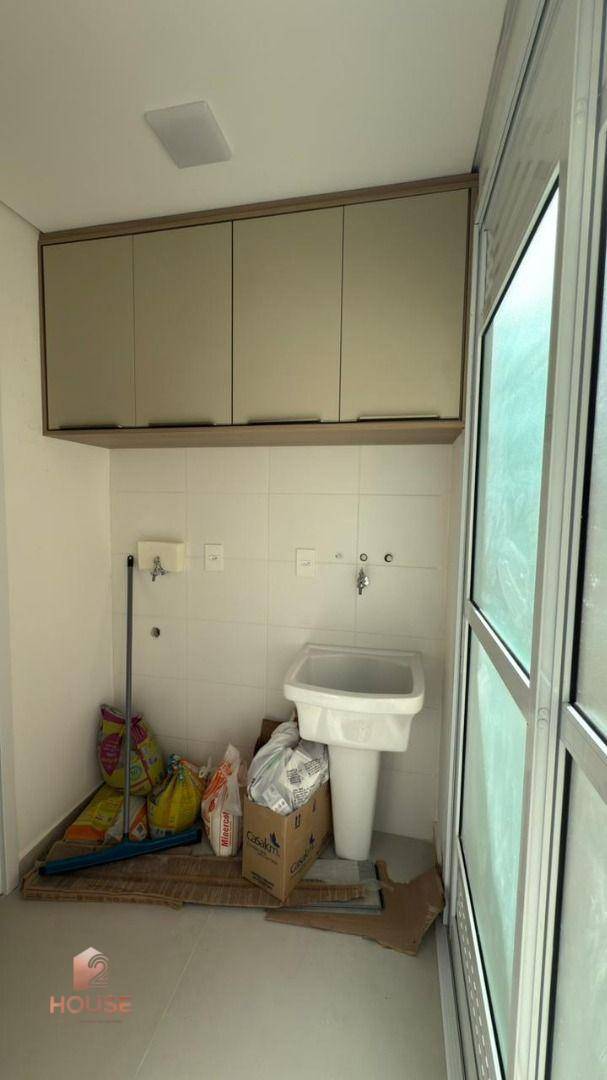 Casa de Condomínio para alugar com 3 quartos, 260m² - Foto 10